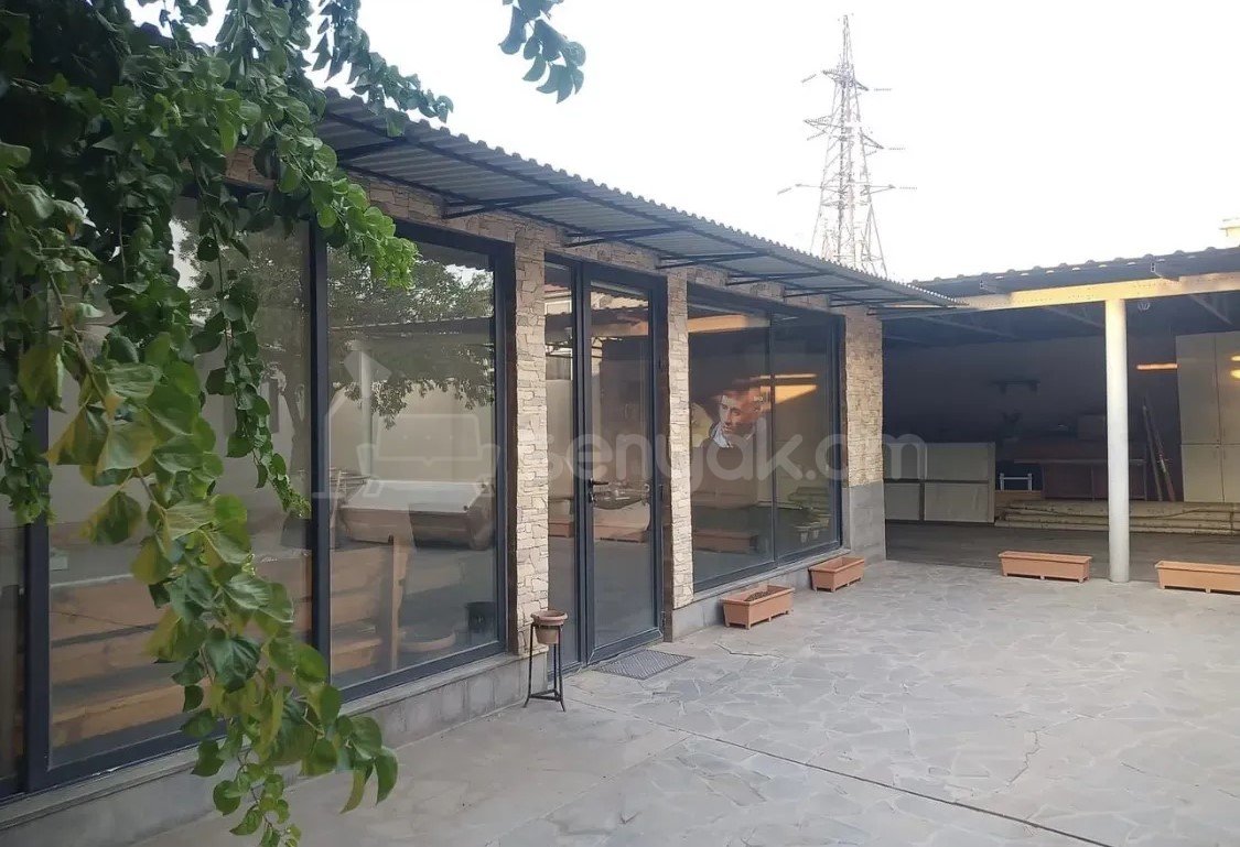 3 Սենյականոց Սեփական Տուն, 65քմ, Կապիտալ Վերանորոգված, Ավտոտնակով