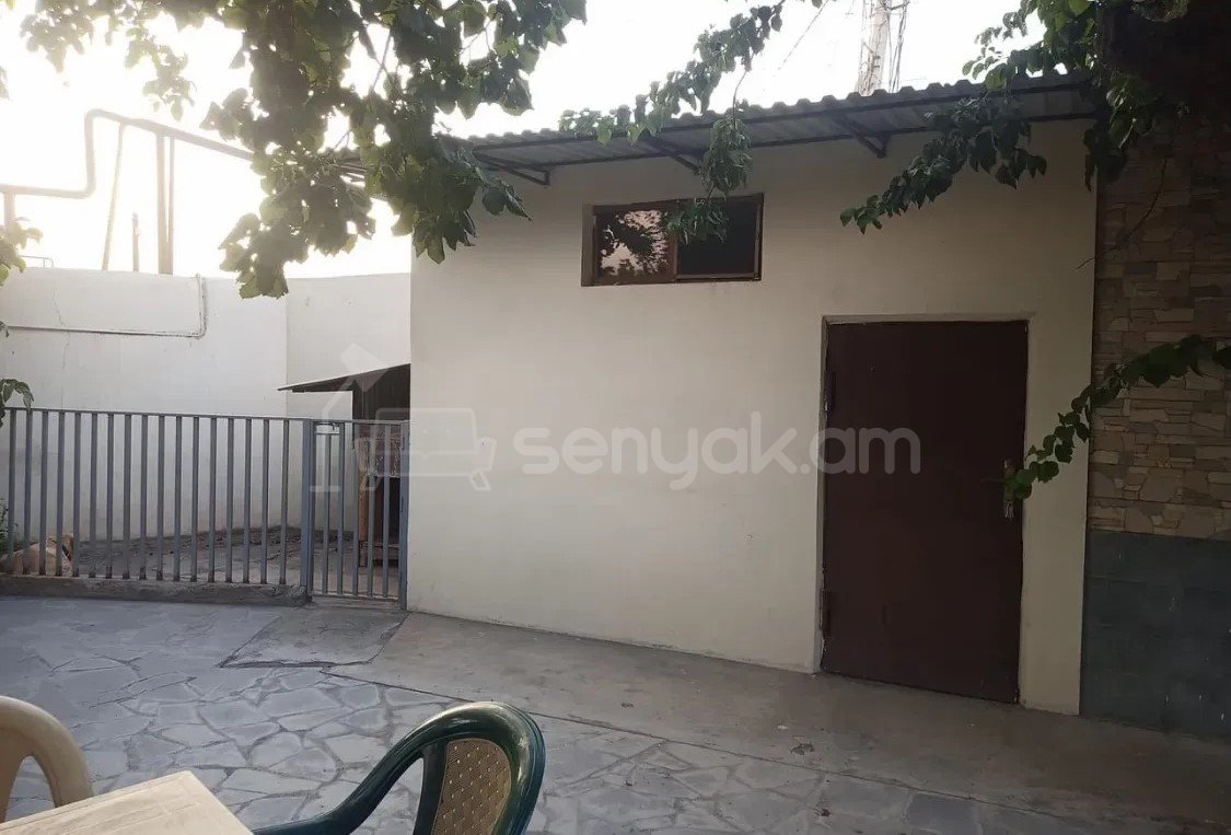 3 Սենյականոց Սեփական Տուն, 65քմ, Կապիտալ Վերանորոգված, Ավտոտնակով