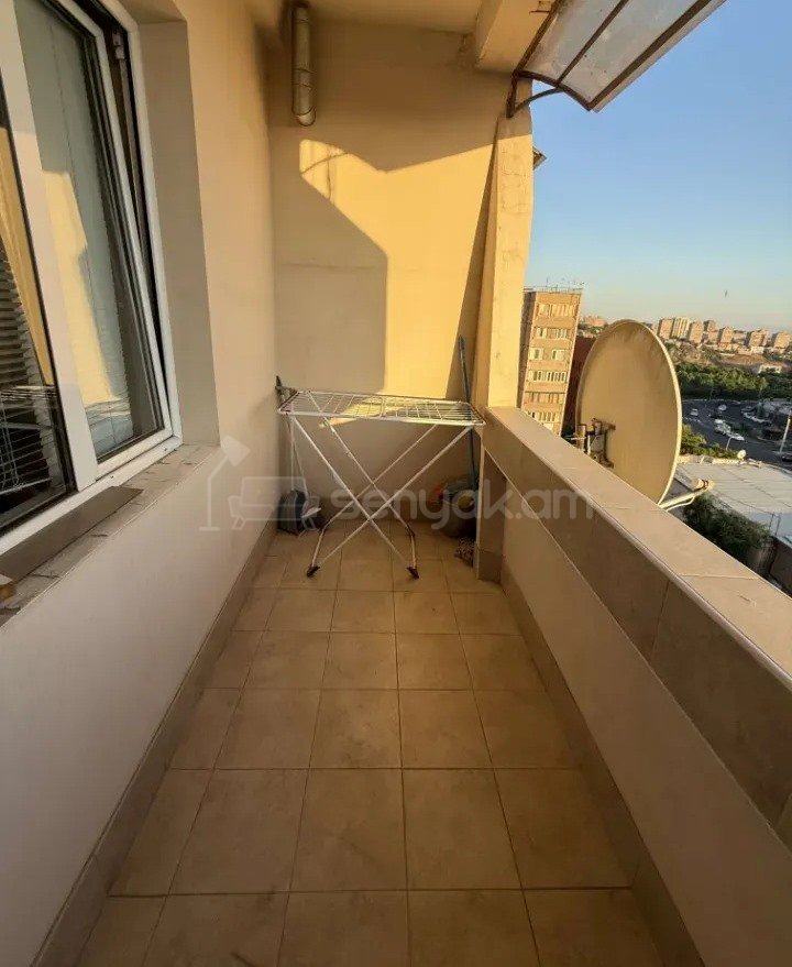 3 Սենյականոց Բնակարան, 80քմ, 8/9 հարկ, Կապիտալ Վերանորոգված