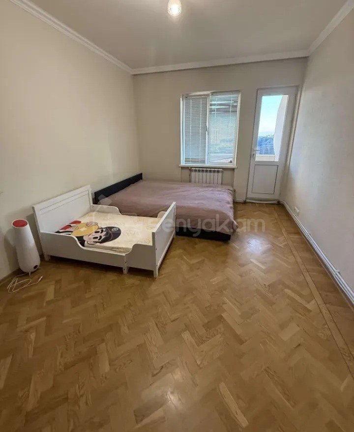 3 Սենյականոց Բնակարան, 80քմ, 8/9 հարկ, Կապիտալ Վերանորոգված