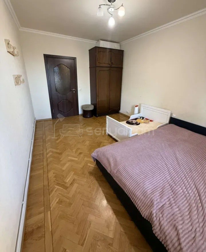 3 Սենյականոց Բնակարան, 80քմ, 8/9 հարկ, Կապիտալ Վերանորոգված