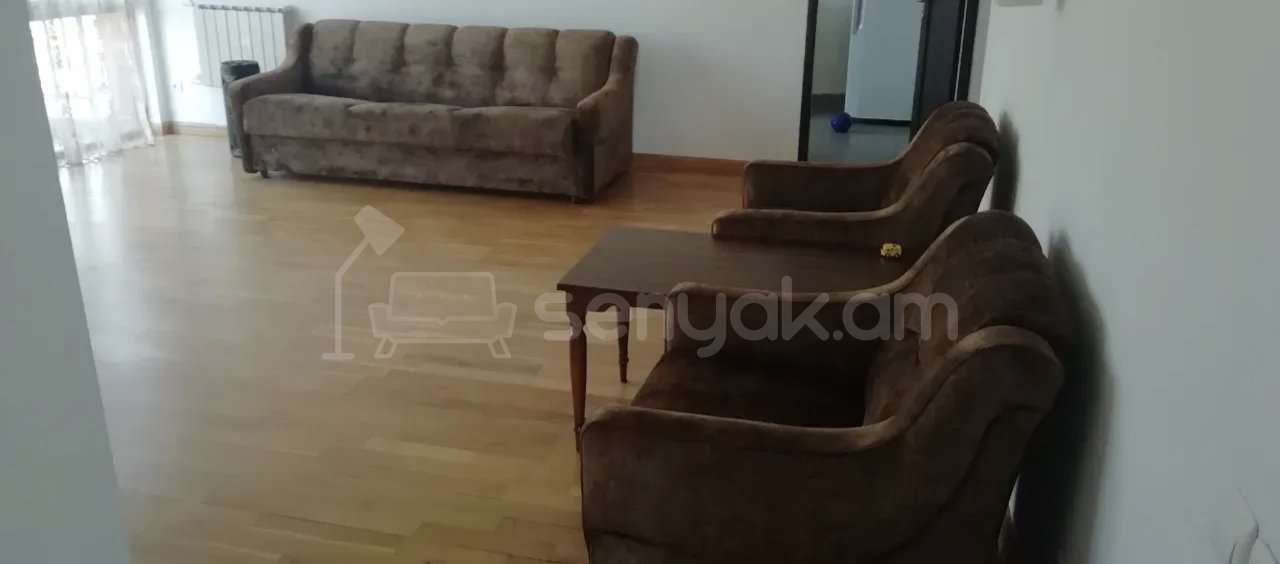 3 Սենյականոց Բնակարան, 82քմ, 3/8 հարկ, Կապիտալ Վերանորոգված, Կահավորված, Արևկող