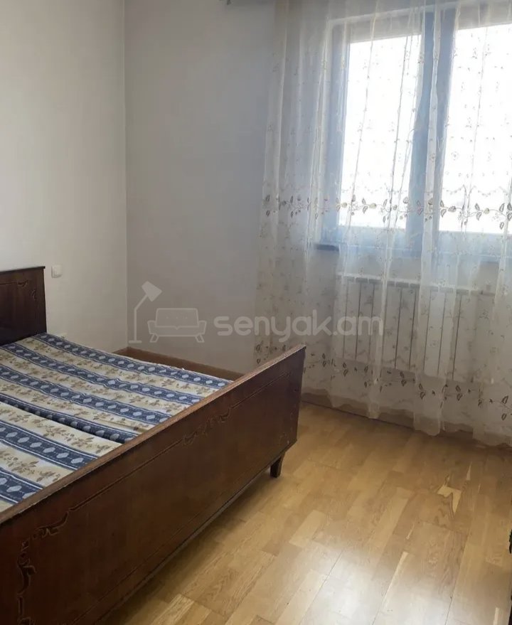 3 Սենյականոց Բնակարան, 82քմ, 3/8 հարկ, Կապիտալ Վերանորոգված, Կահավորված, Արևկող