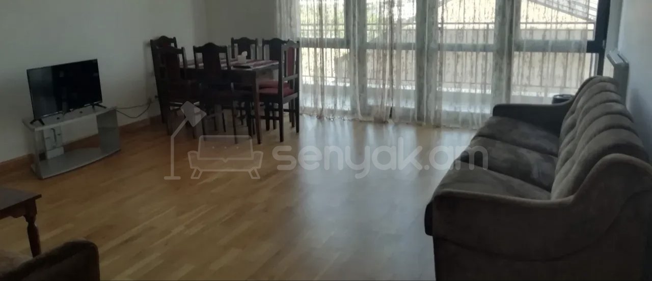 3 Սենյականոց Բնակարան, 82քմ, 3/8 հարկ, Կապիտալ Վերանորոգված, Կահավորված, Արևկող