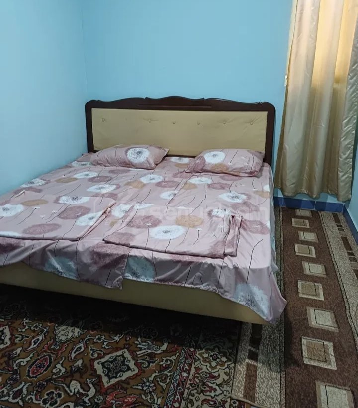 3 Սենյականոց Բնակարան Քարե Շենքում, 82քմ, 3/5 հարկ, Նորմալ Վիճակում, Կահավորված