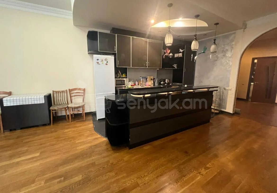 3 Սենյականոց Բնակարան Նորակառույցում, 120քմ, 5/6 հարկ, Կապիտալ Վերանորոգված, Կահավորված, Արևկող