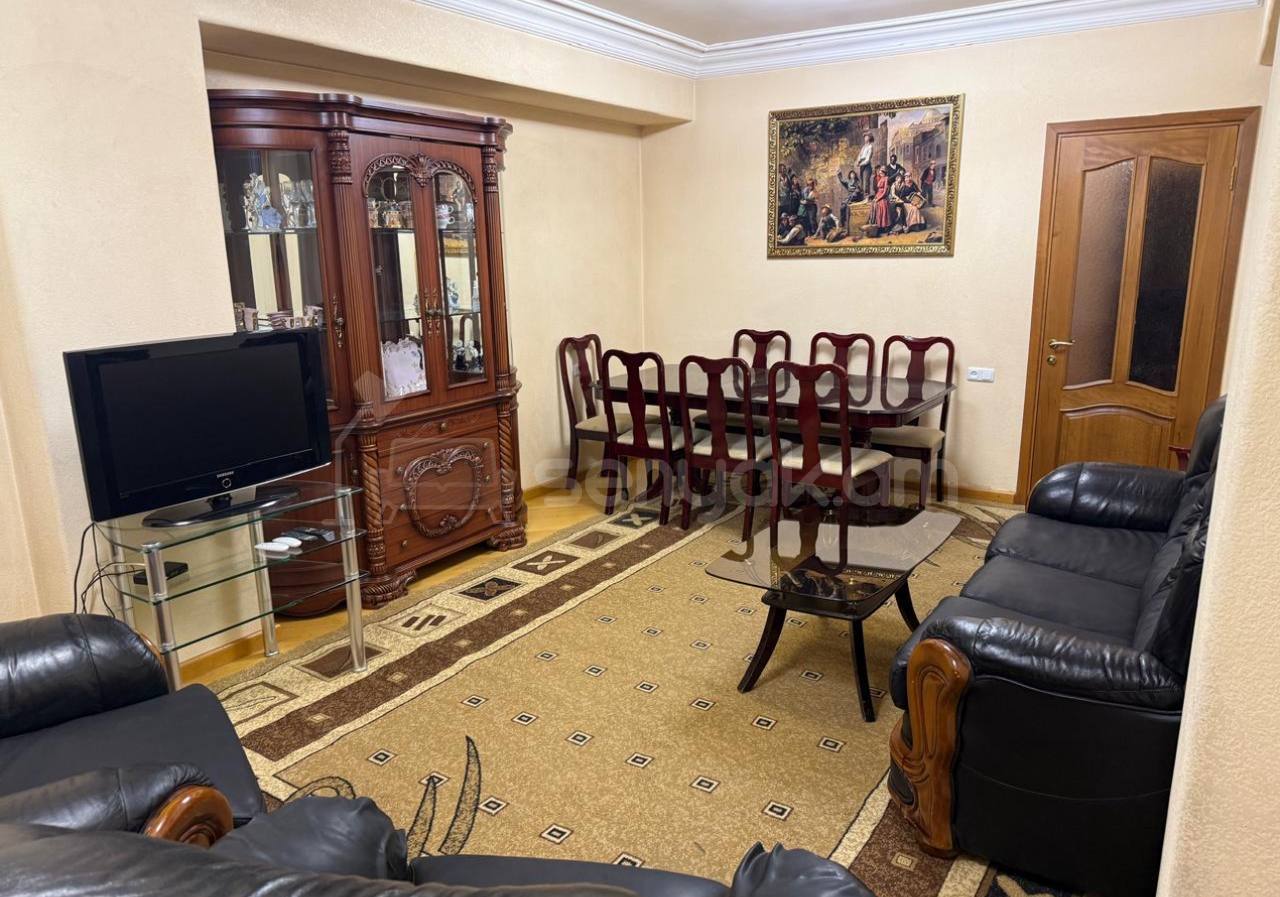 3 Սենյականոց Բնակարան, 90քմ, 7/9 հարկ, Կապիտալ Վերանորոգված, Կահավորված, Արևկող