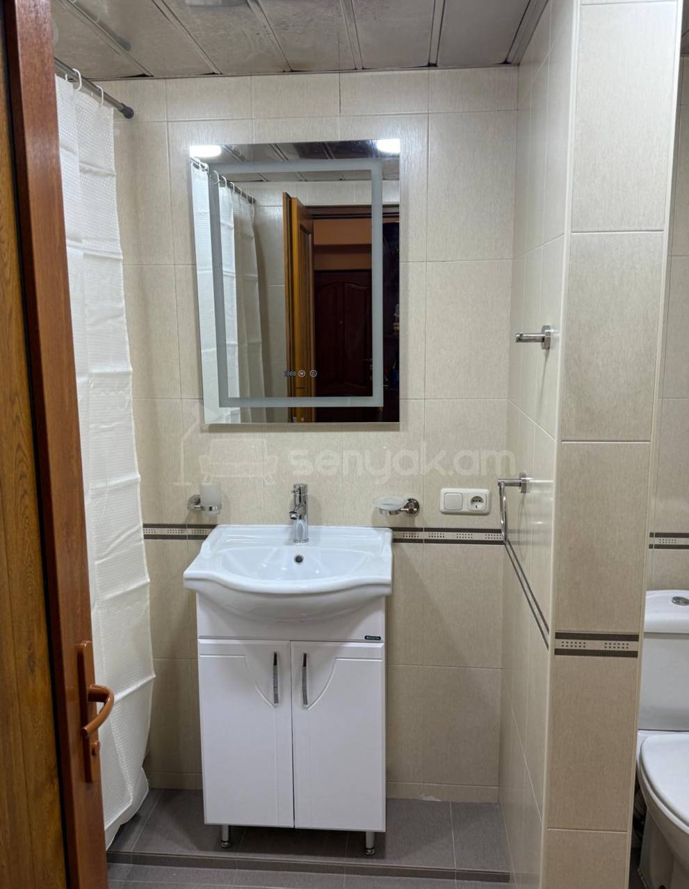 3 Սենյականոց Բնակարան, 90քմ, 7/9 հարկ, Կապիտալ Վերանորոգված, Կահավորված, Արևկող