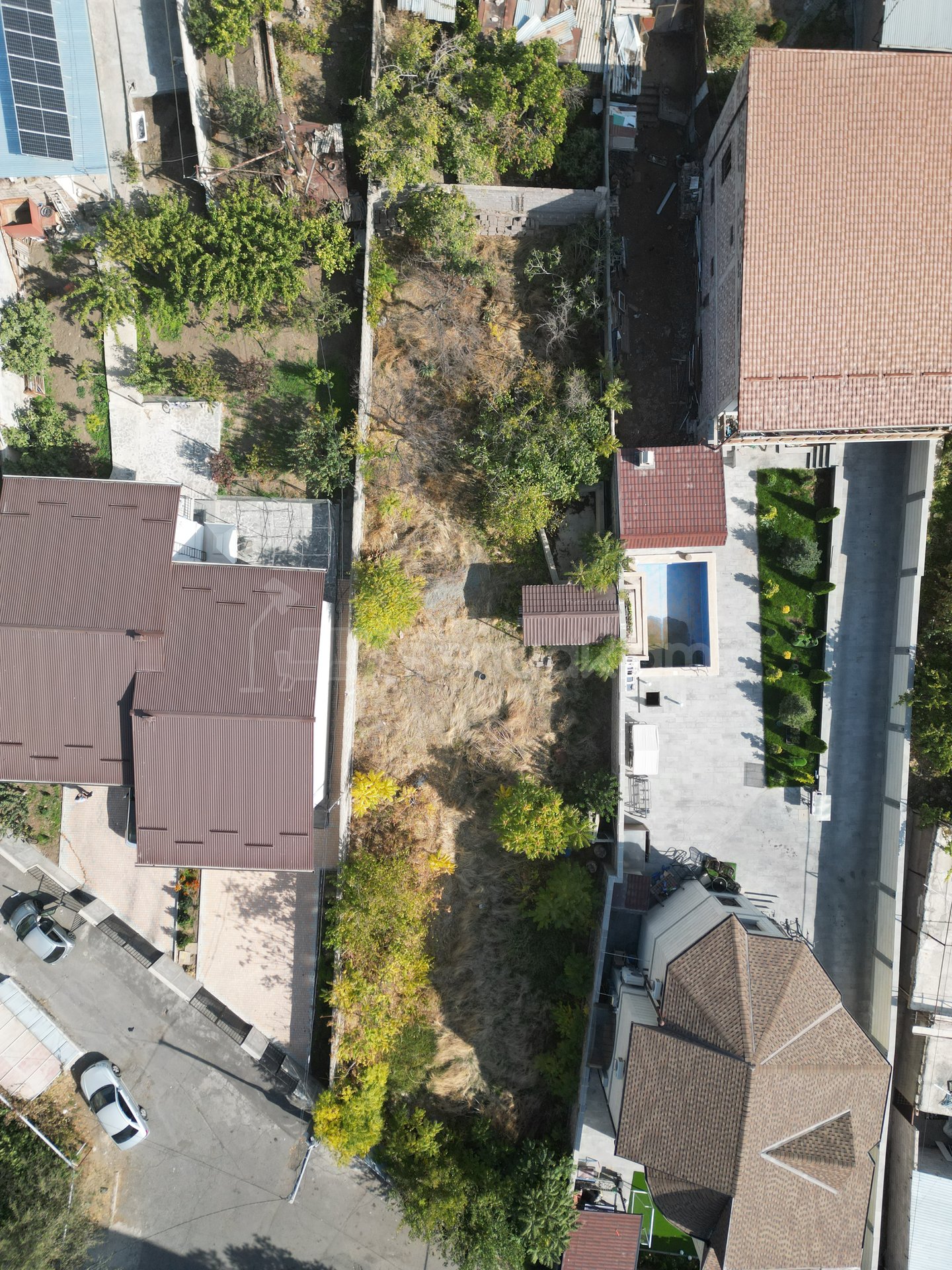 Բնակելի Նշանակության Հողատարածք, 704քմ