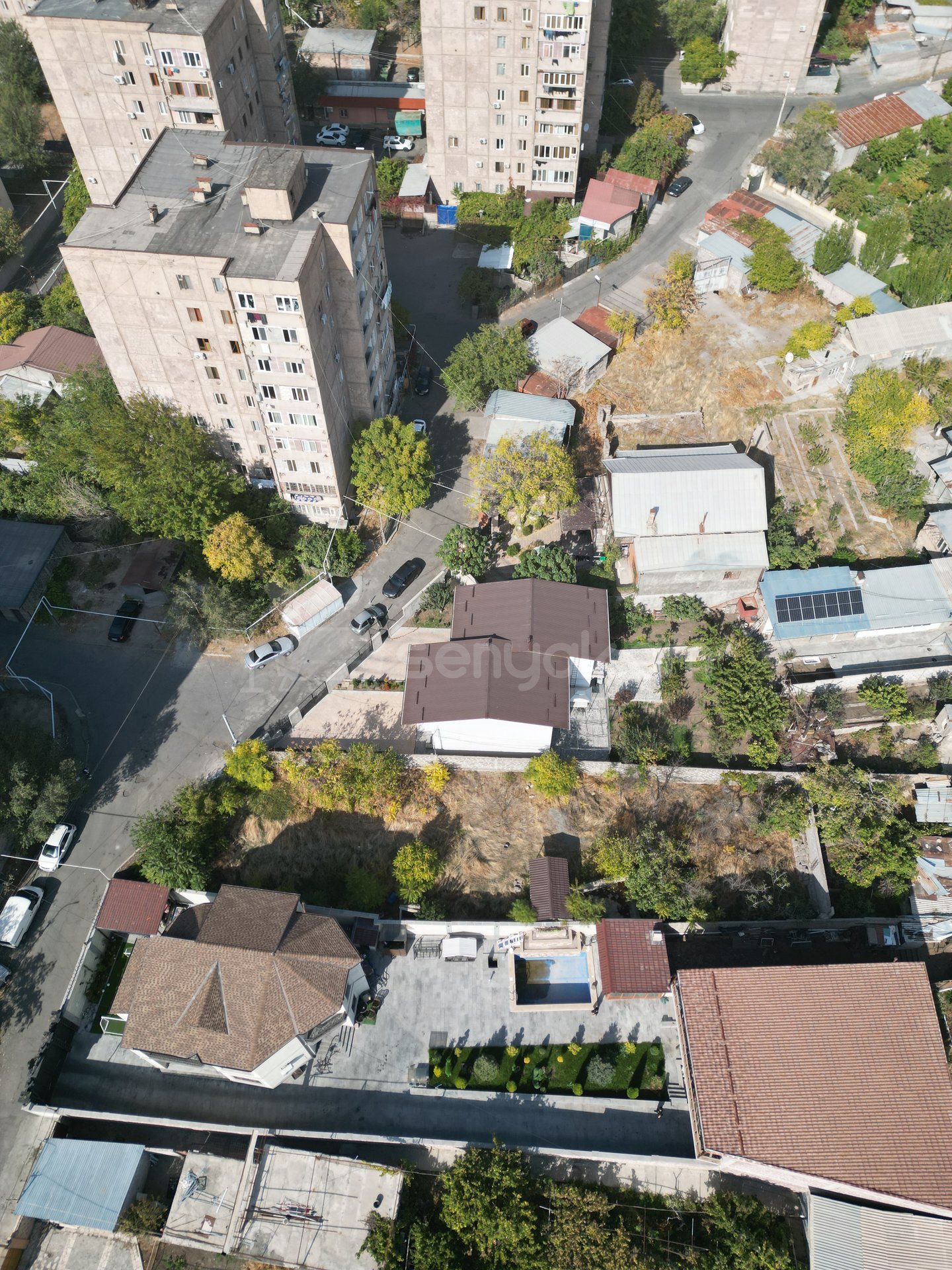 Բնակելի Նշանակության Հողատարածք, 704քմ