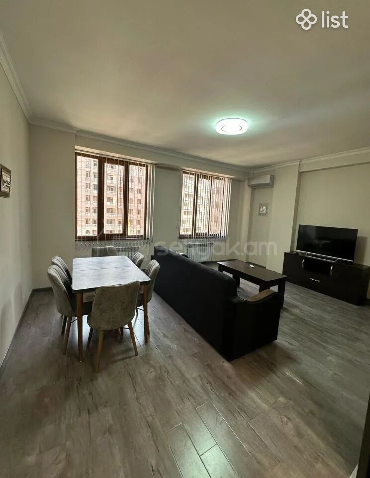 2 Սենյականոց Բնակարան, 56քմ, 5/10 հարկ, Կապիտալ Վերանորոգված