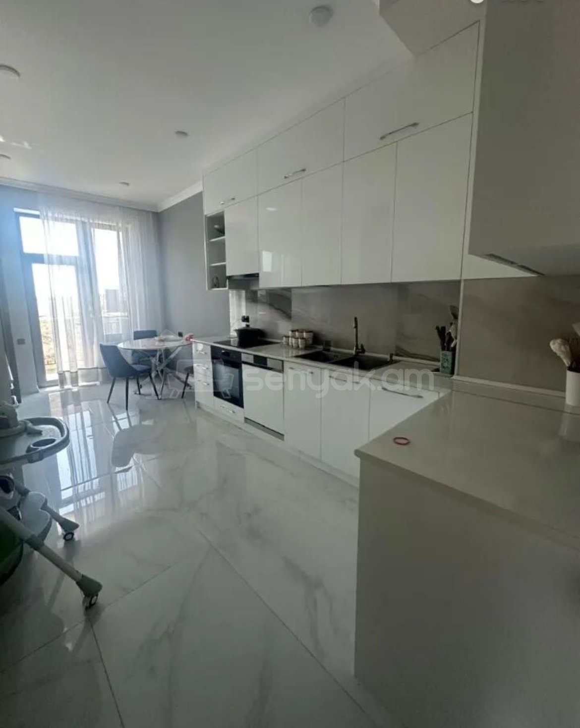 5 Սենյականոց Սեփական Տուն, 280քմ, Կապիտալ Վերանորոգված