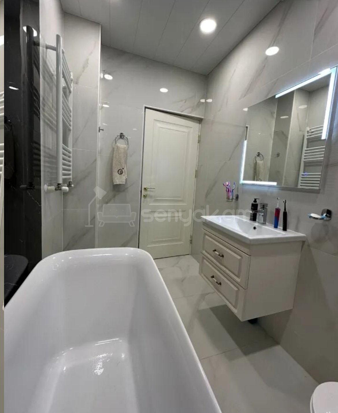 5 Սենյականոց Սեփական Տուն, 280քմ, Կապիտալ Վերանորոգված