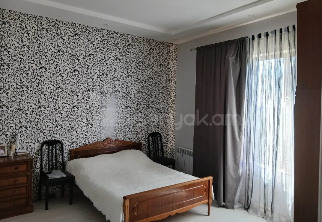 5 Սենյականոց Սեփական Տուն, 205քմ, Կապիտալ Վերանորոգված