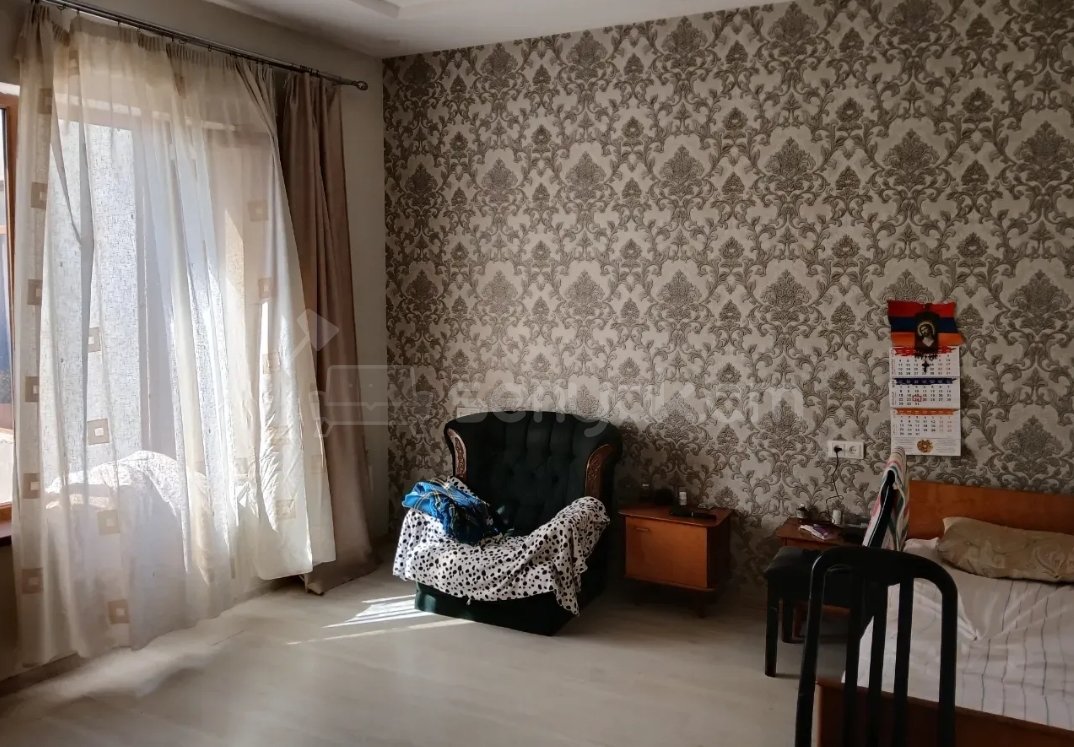 5 Սենյականոց Սեփական Տուն, 205քմ, Կապիտալ Վերանորոգված