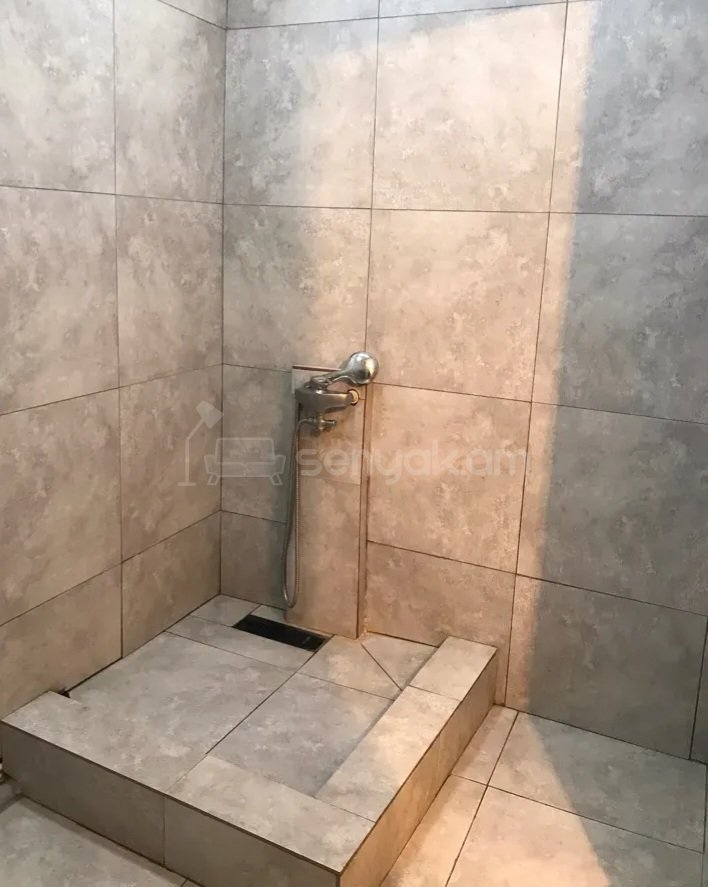 2 Սենյականոց Բնակարան Քարե Շենքում, 65քմ, 4/5 հարկ, Կոսմետիկ Վերանորոգված