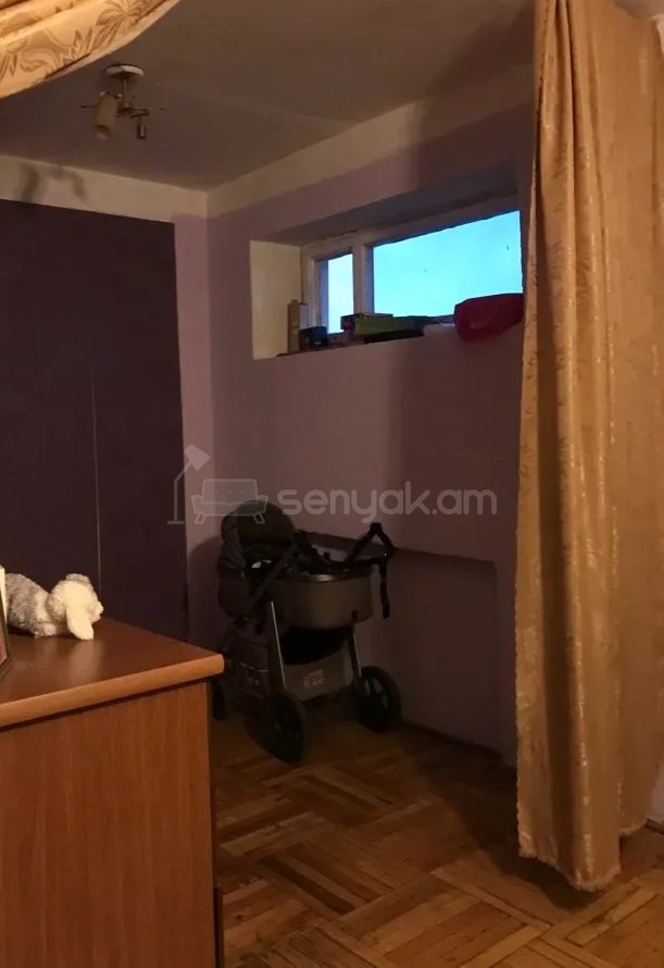 2 Սենյականոց Բնակարան Քարե Շենքում, 65քմ, 4/5 հարկ, Կոսմետիկ Վերանորոգված