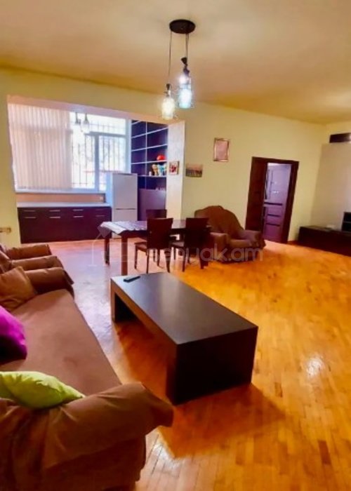 2 Սենյականոց Բնակարան Քարե Շենքում, 60քմ, 1/5 հարկ, Կոսմետիկ Վերանորոգված, Կահավորված, Արևկող