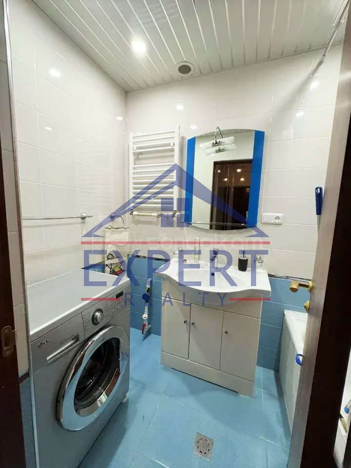 2 Սենյականոց Բնակարան Քարե Շենքում, 65քմ, 4/5 հարկ, Կապիտալ Վերանորոգված, Կահավորված, Արևկող