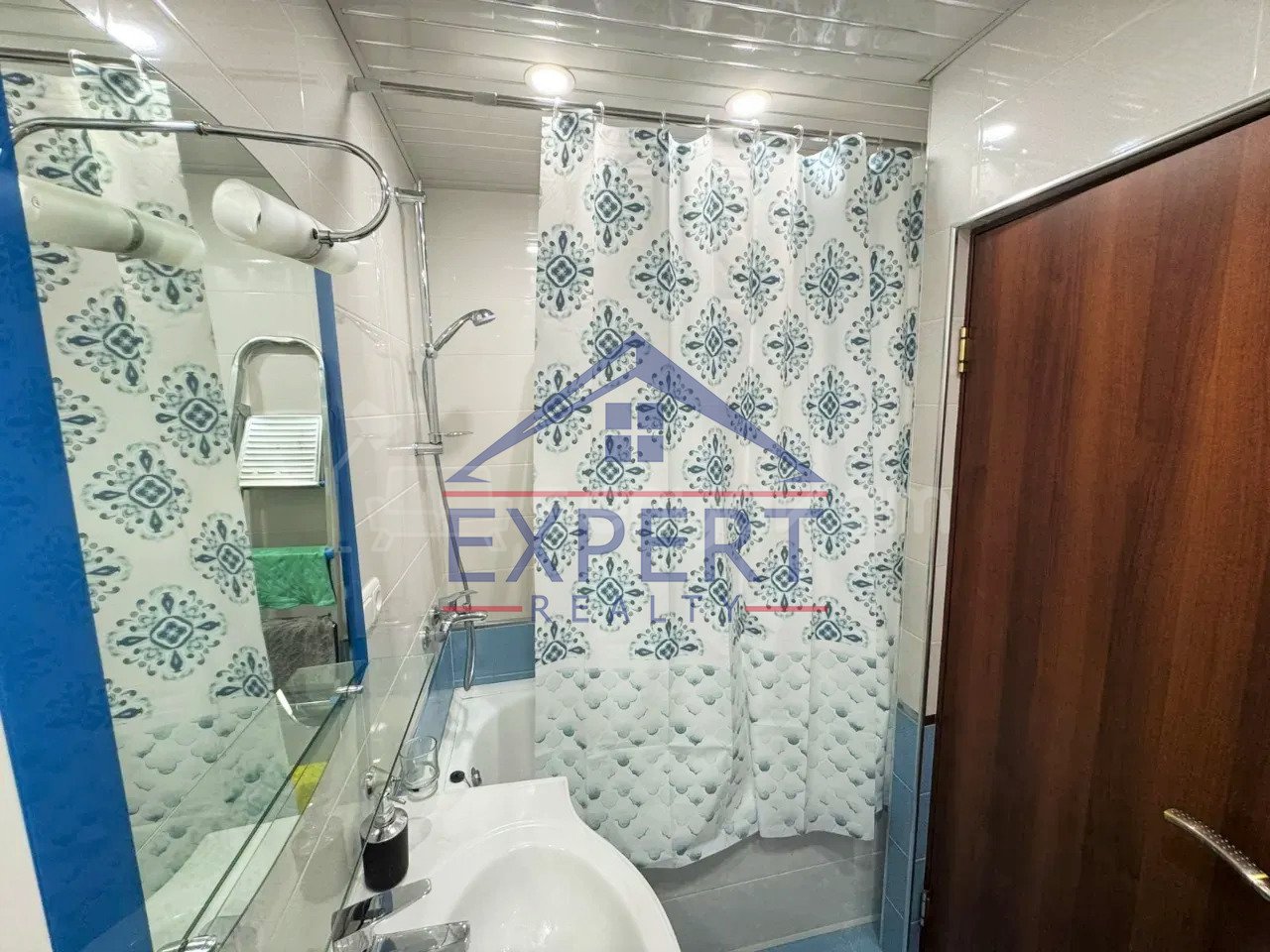 2 Սենյականոց Բնակարան Քարե Շենքում, 65քմ, 4/5 հարկ, Կապիտալ Վերանորոգված, Կահավորված, Արևկող