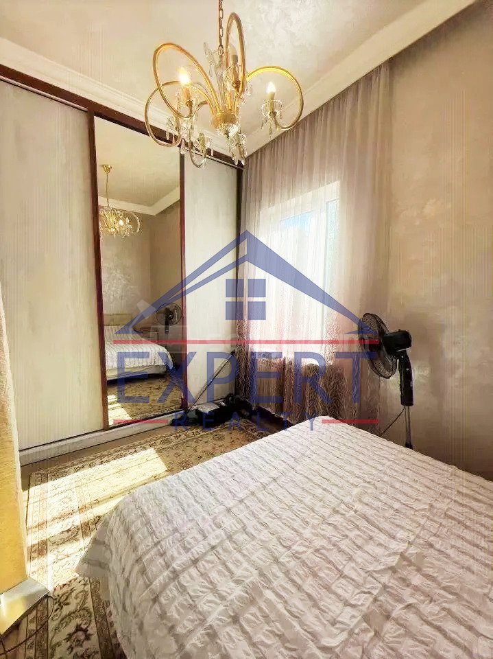 3 Սենյականոց Բնակարան Քարե Շենքում, 85քմ, 2/5 հարկ, Կապիտալ Վերանորոգված, Կահավորված, Արևկող