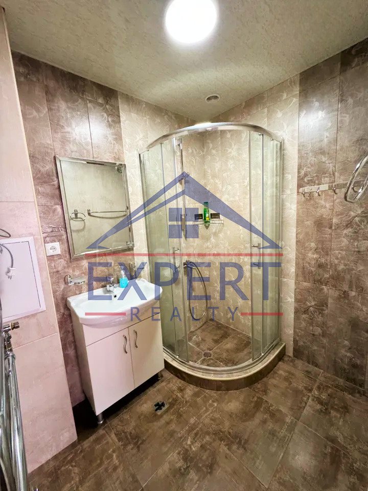 2 Սենյականոց Բնակարան, 76քմ, 8/10 հարկ, Կապիտալ Վերանորոգված, Կահավորված, Արևկող