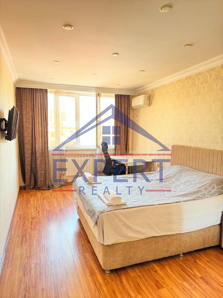 2 Սենյականոց Բնակարան, 76քմ, 8/10 հարկ, Կապիտալ Վերանորոգված, Կահավորված, Արևկող