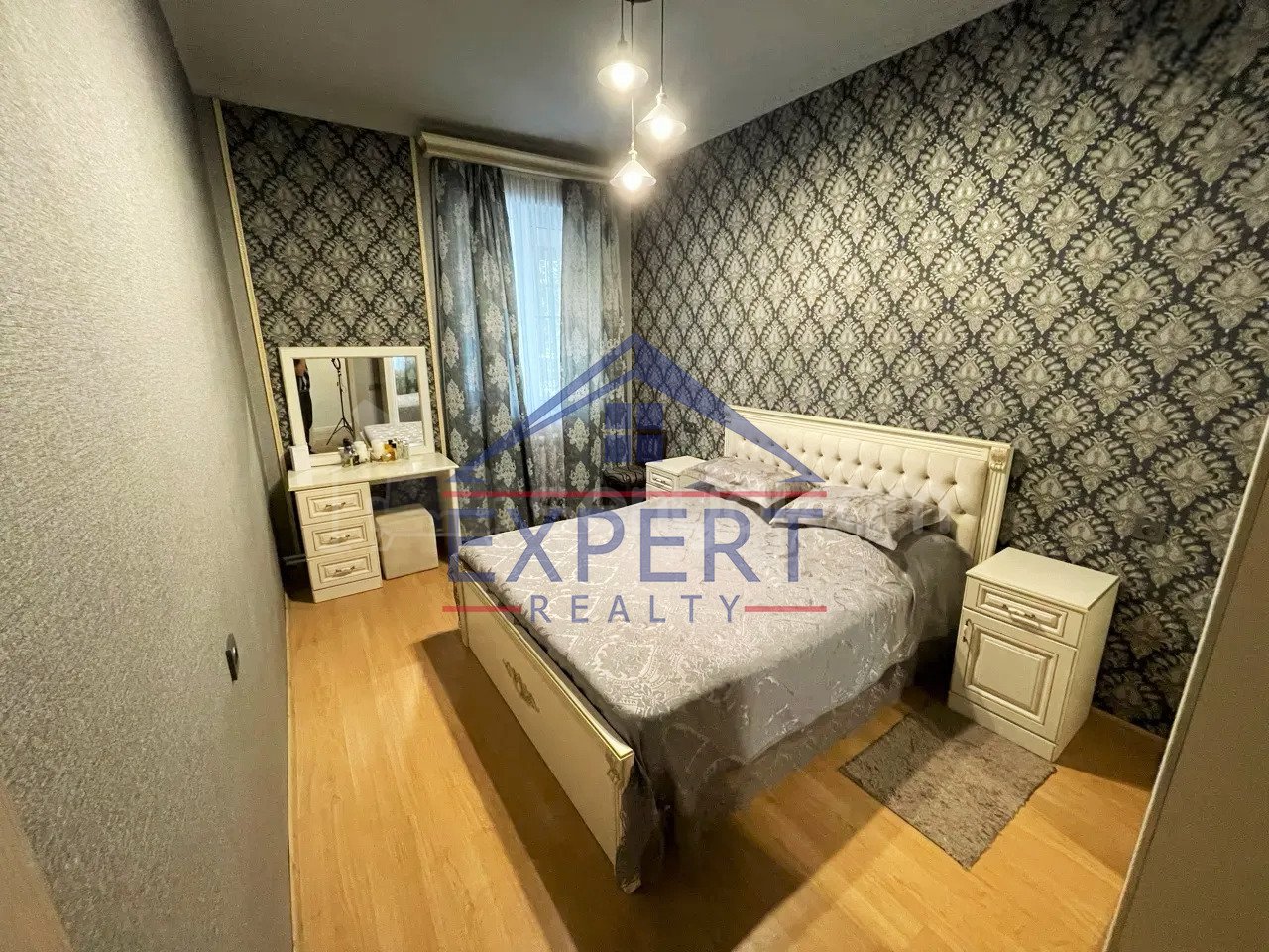 4 Սենյականոց Բնակարան Նորակառույցում, 117քմ, 2/3 հարկ, Կապիտալ Վերանորոգված