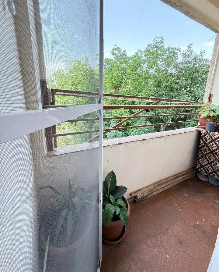 3 Սենյականոց Բնակարան, 80քմ, 3/14 հարկ, Նորմալ Վիճակում