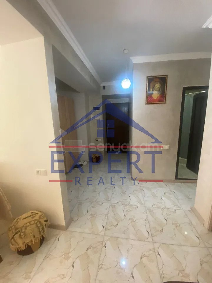 4 Սենյականոց Բնակարան, 105քմ, 8/10 հարկ, Կապիտալ Վերանորոգված