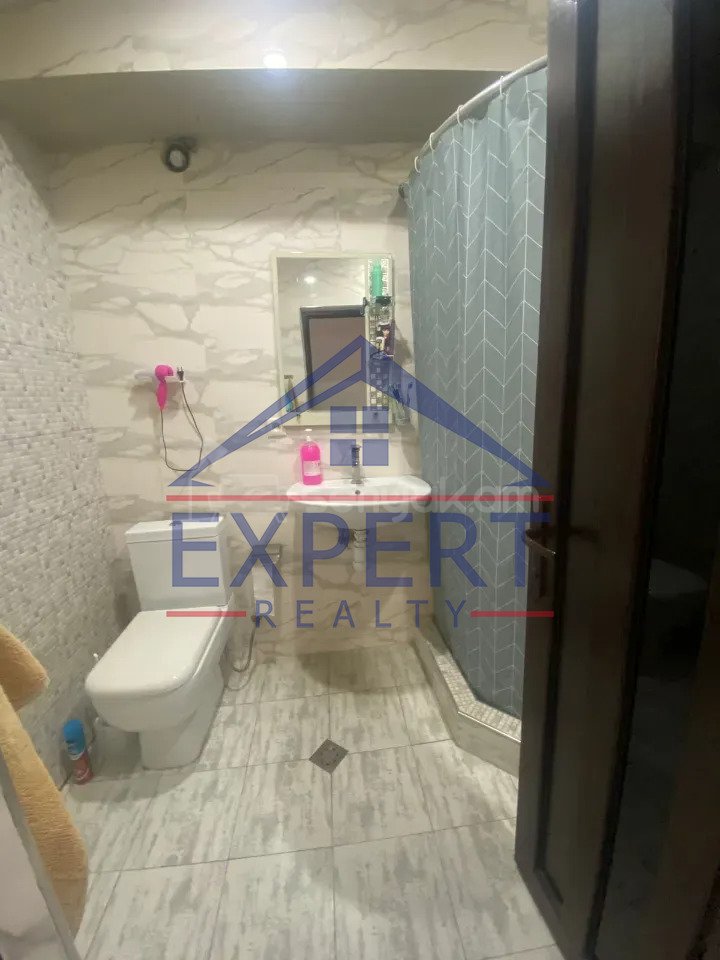 4 Սենյականոց Բնակարան, 105քմ, 8/10 հարկ, Կապիտալ Վերանորոգված