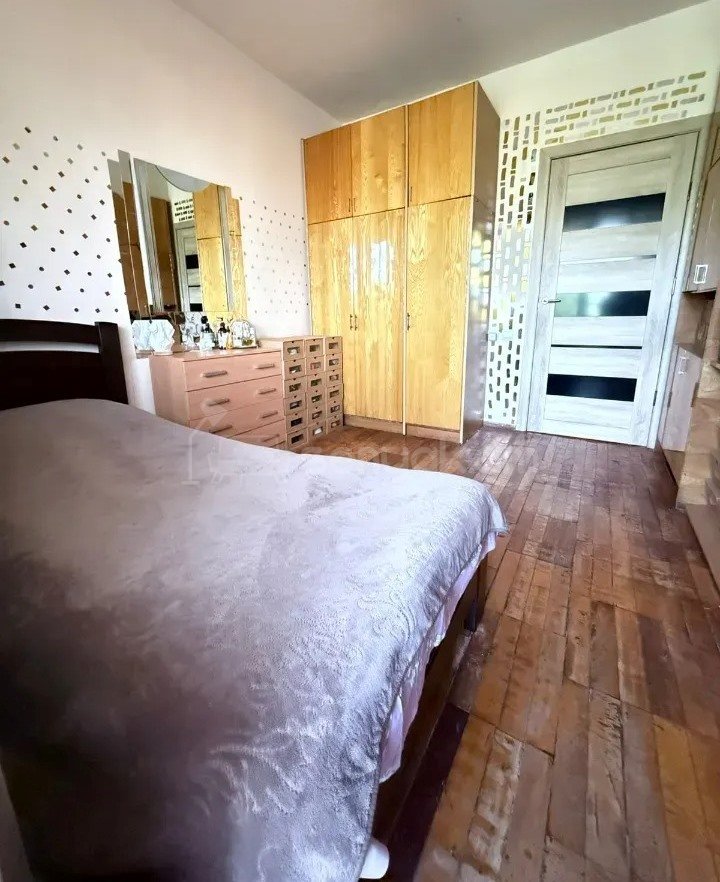 3 Սենյականոց Բնակարան, 80քմ, 3/14 հարկ, Նորմալ Վիճակում