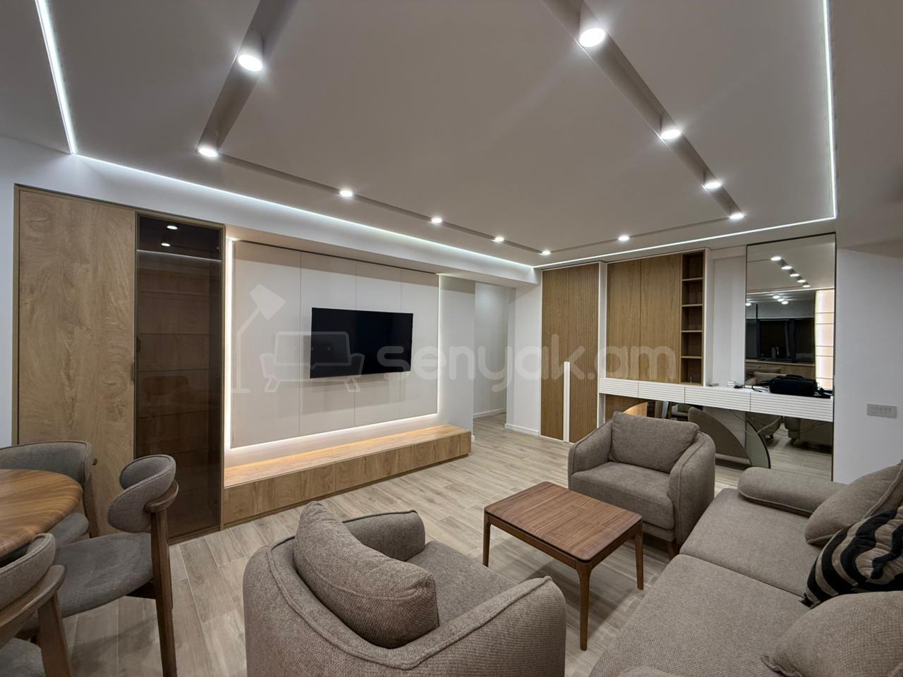 3 Սենյականոց Բնակարան, 73քմ, 11/11 հարկ, Դիզայներական Վերանորոգված, Կահավորված, Արևկող