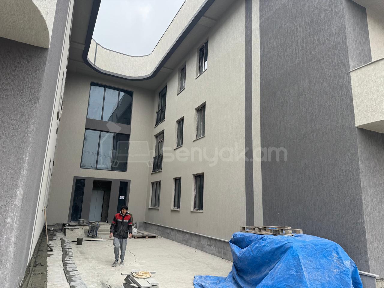 2 Սենյականոց Բնակարան Նորակառույցում, 46քմ, 2/3 հարկ, Զրոյական Վիճակում