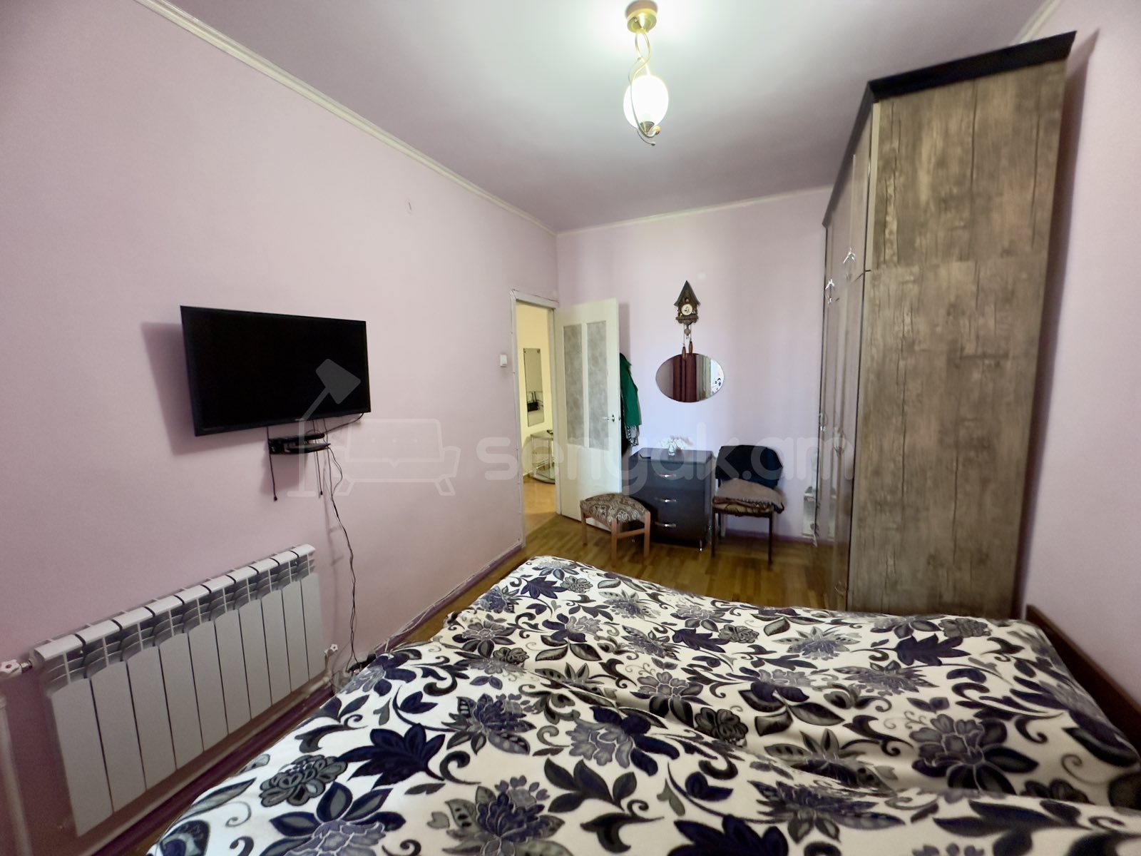 4 Սենյականոց Բնակարան Քարե Շենքում, 107քմ, 4/5 հարկ, Կապիտալ Վերանորոգված