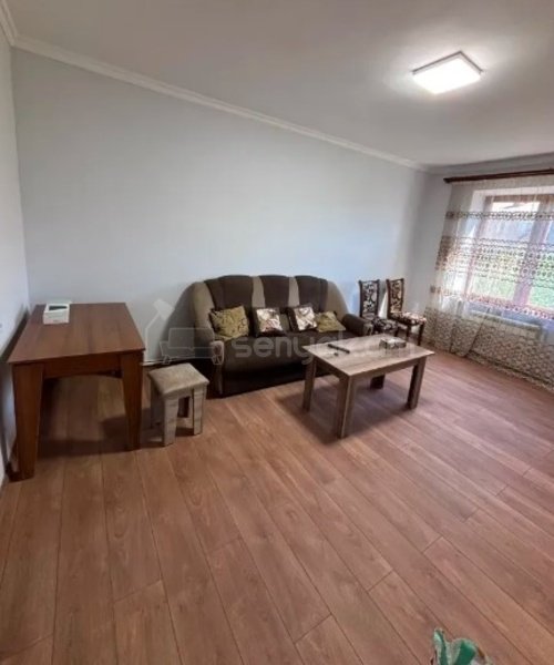 2 Սենյականոց Բնակարան Քարե Շենքում, 60քմ, 4/5 հարկ, Կոսմետիկ Վերանորոգված, Կահավորված, Արևկող