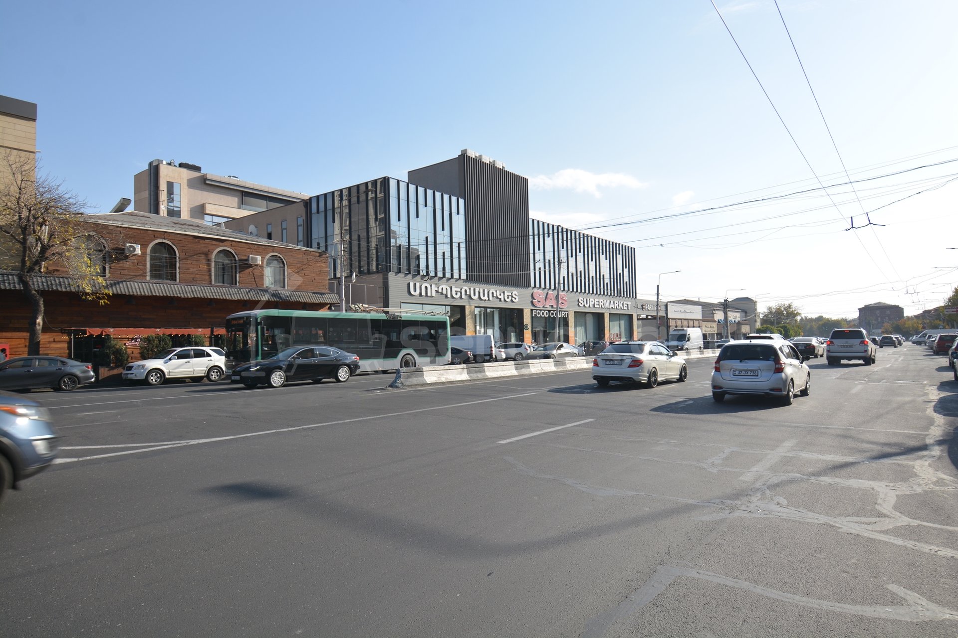 Նորակառույց Առևտրի Տարածք, 75քմ