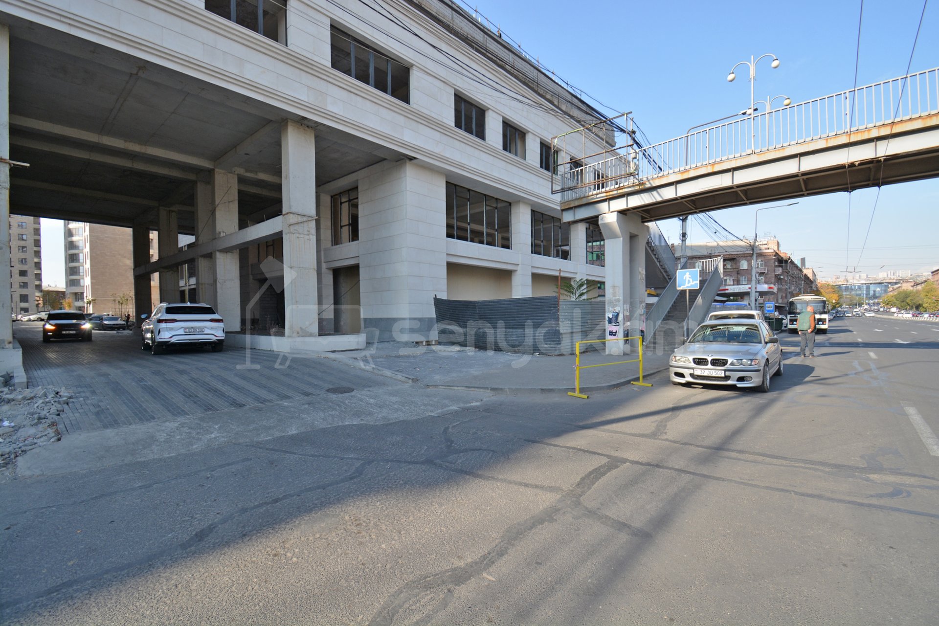 Նորակառույց Առևտրի Տարածք, 75քմ