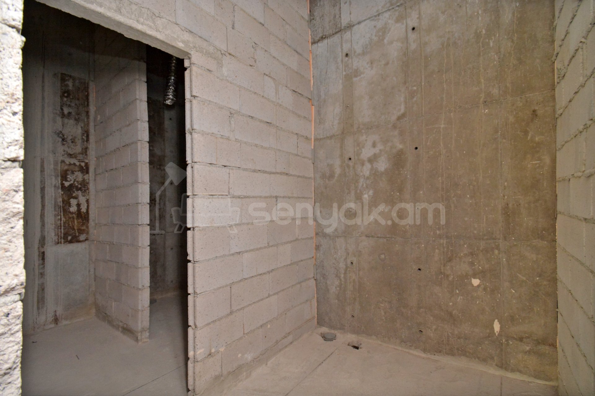 Նորակառույց Առևտրի Տարածք, 75քմ