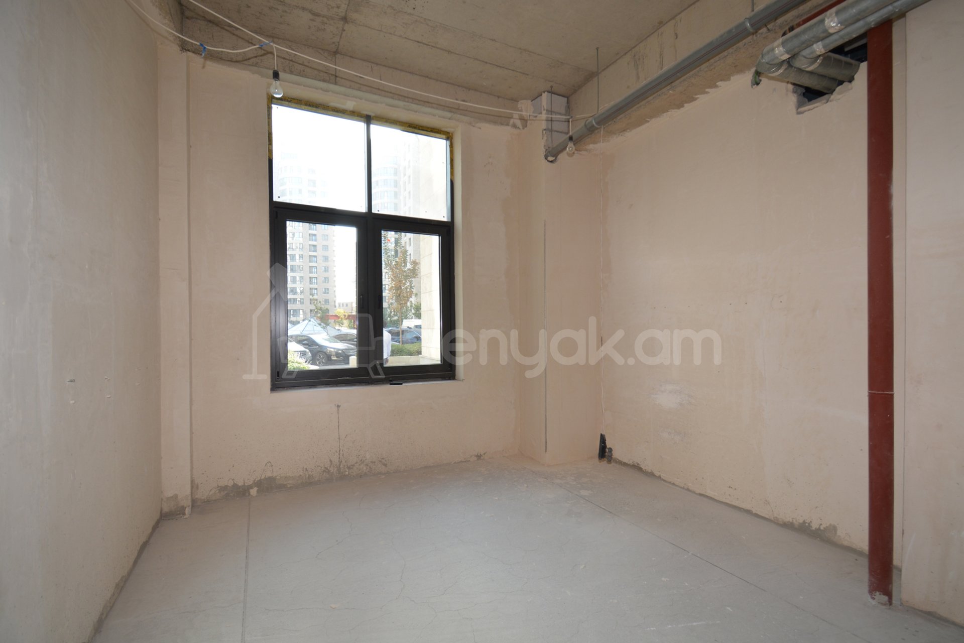 Նորակառույց Առևտրի Տարածք, 75քմ