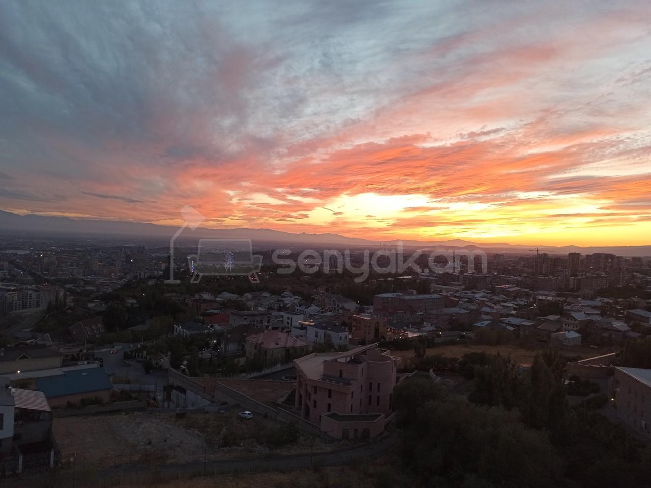 2 Սենյականոց Բնակարան Նորակառույցում, 60քմ, 10/16 հարկ, Դիզայներական Վերանորոգված, Կահավորված, Արևկող