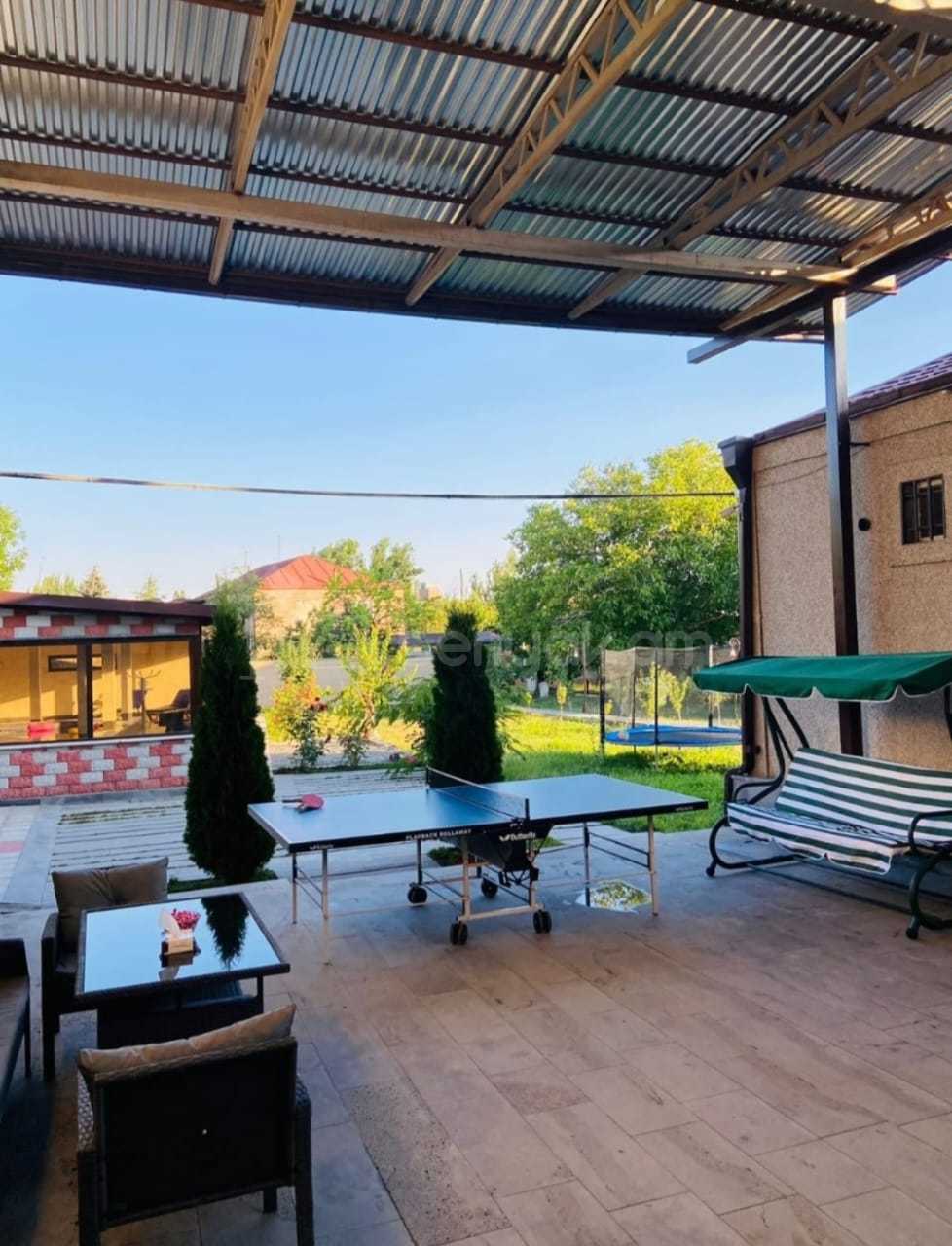 4 Սենյականոց Շքեղ Առանձնատուն, 200քմ, Լողավազանով