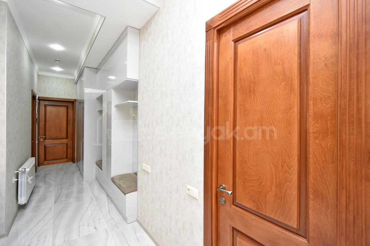 2 Սենյականոց Բնակարան Նորակառույցում, 55քմ, 4/12 հարկ, Դիզայներական Վերանորոգված