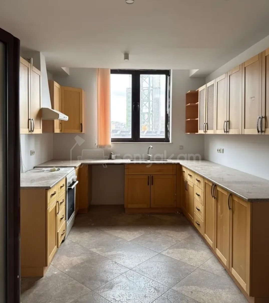 Օֆիսային Տարածք, 152քմ, Կապիտալ Վերանորոգված