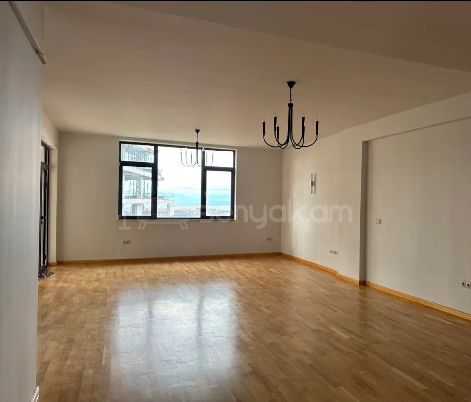 Օֆիսային Տարածք, 152քմ, Կապիտալ Վերանորոգված