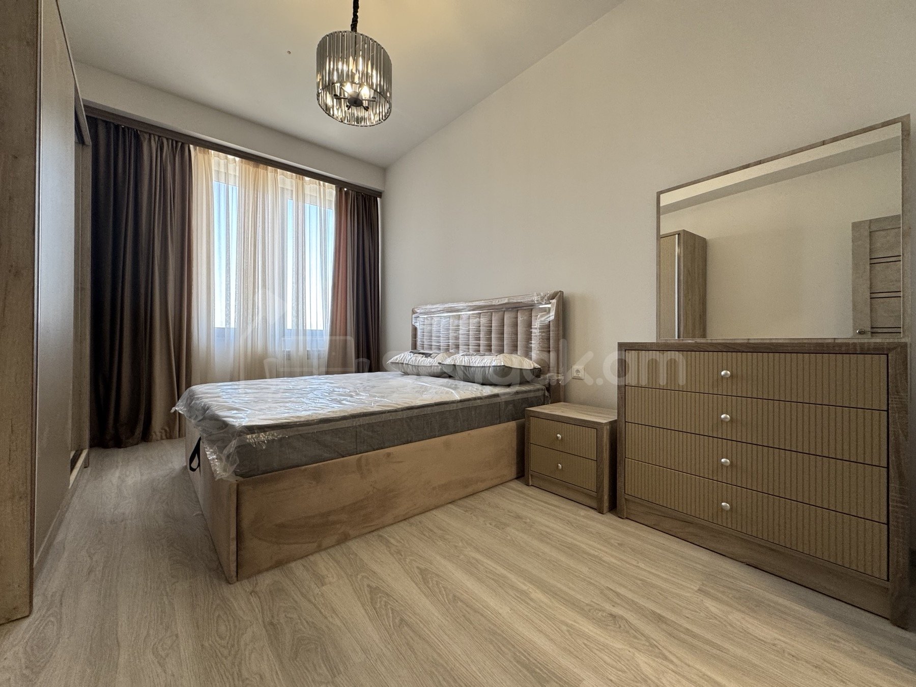 3 Սենյականոց Բնակարան Նորակառույցում, 88քմ, 8/16 հարկ, Դիզայներական Վերանորոգված