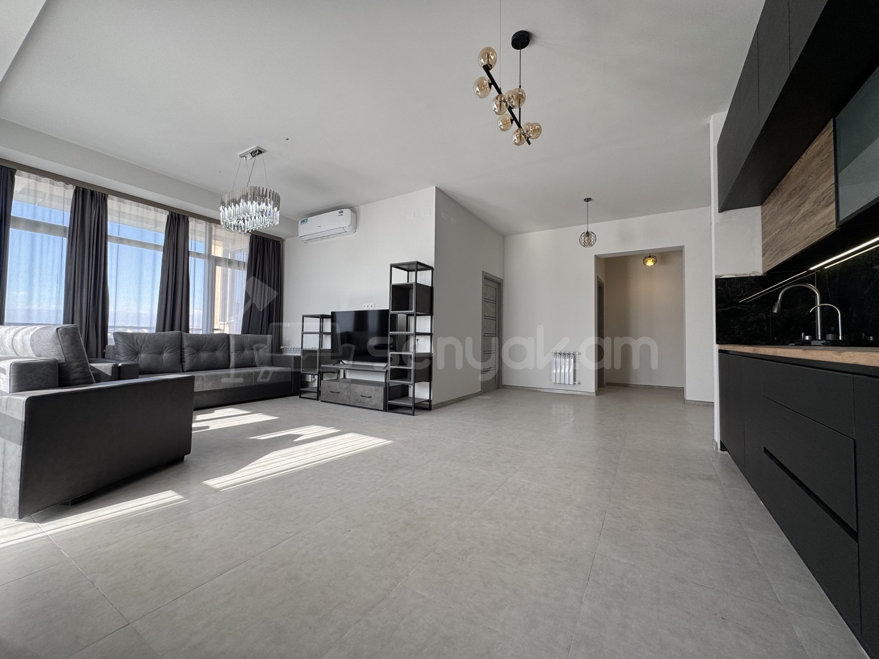 3 Սենյականոց Բնակարան Նորակառույցում, 88քմ, 8/16 հարկ, Դիզայներական Վերանորոգված