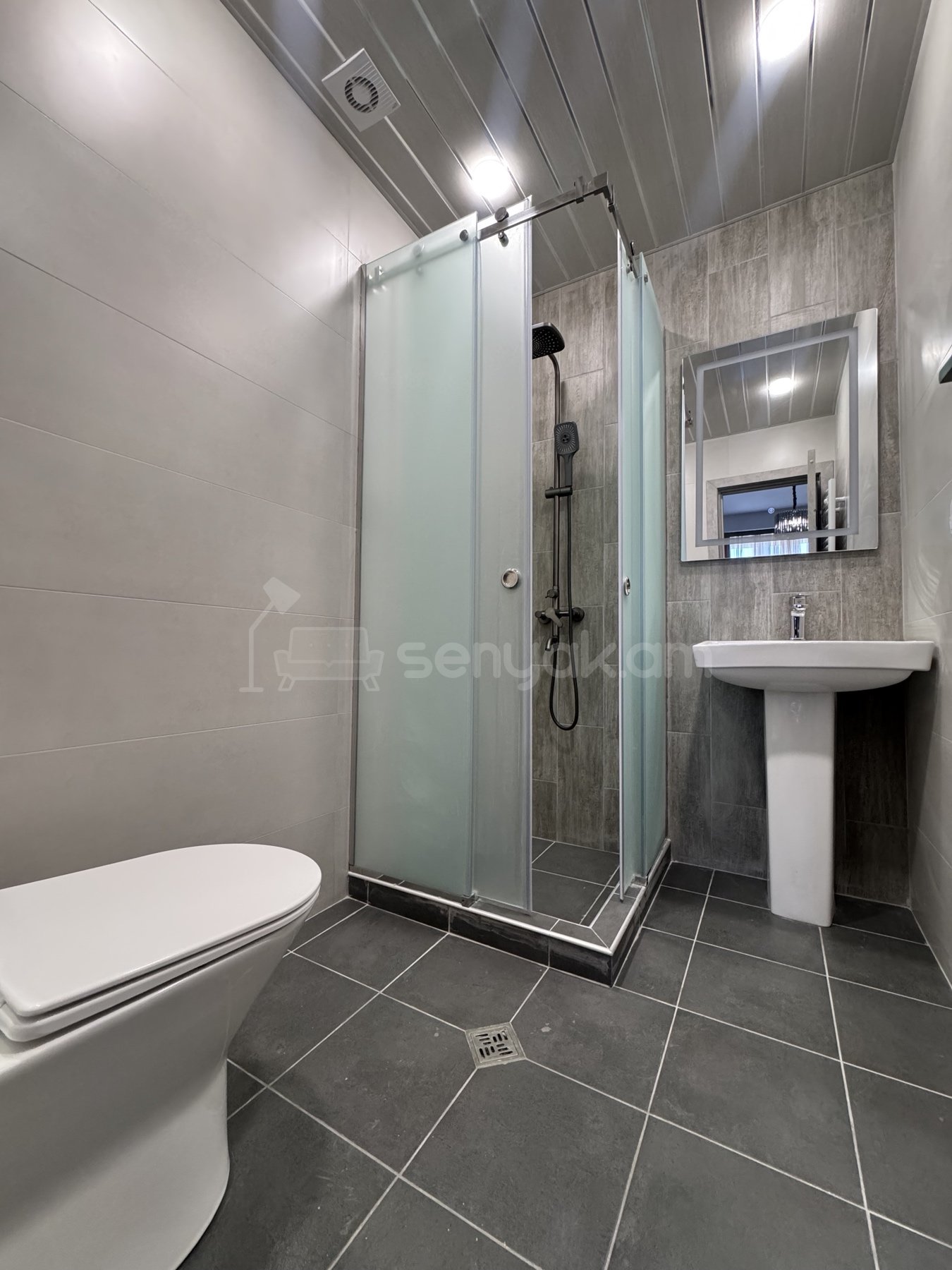 3 Սենյականոց Բնակարան Նորակառույցում, 88քմ, 8/16 հարկ, Դիզայներական Վերանորոգված