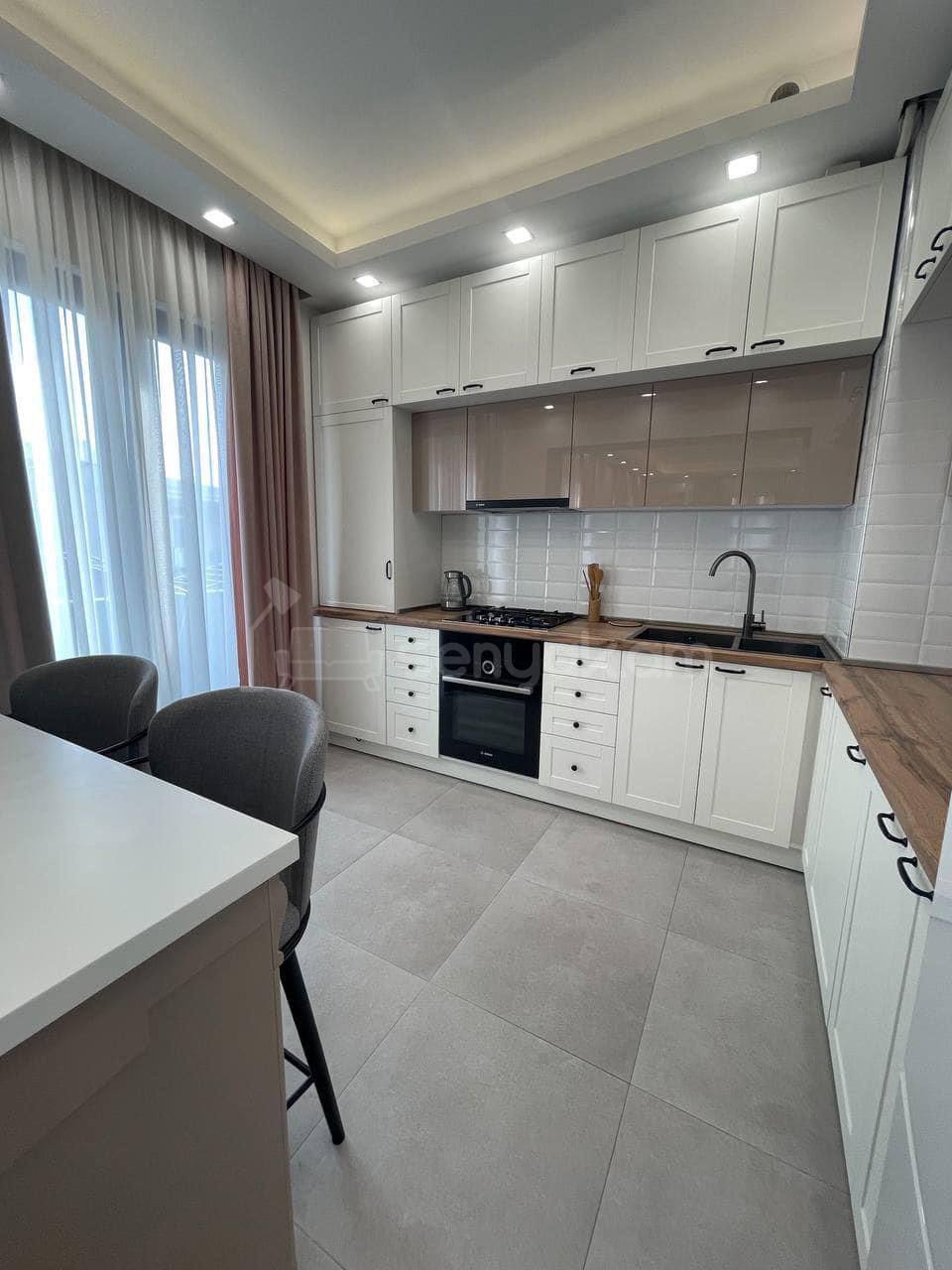 2 Սենյականոց Բնակարան Նորակառույցում, 72քմ, 6/6 հարկ, Դիզայներական Վերանորոգված