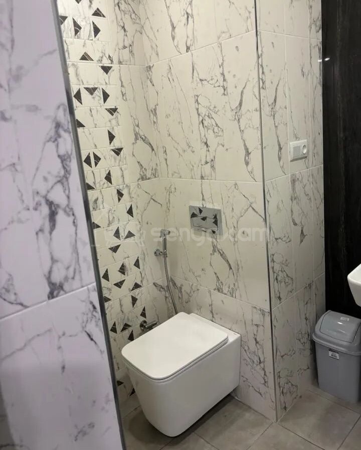 Օֆիսային Տարածք, 102քմ, Կապիտալ Վերանորոգված